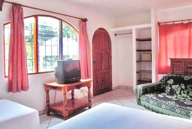 Hotel Flores (Adults Only) Tamarindo Ruang foto