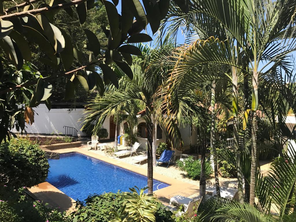 Hotel Flores (Adults Only) Tamarindo Bagian luar foto