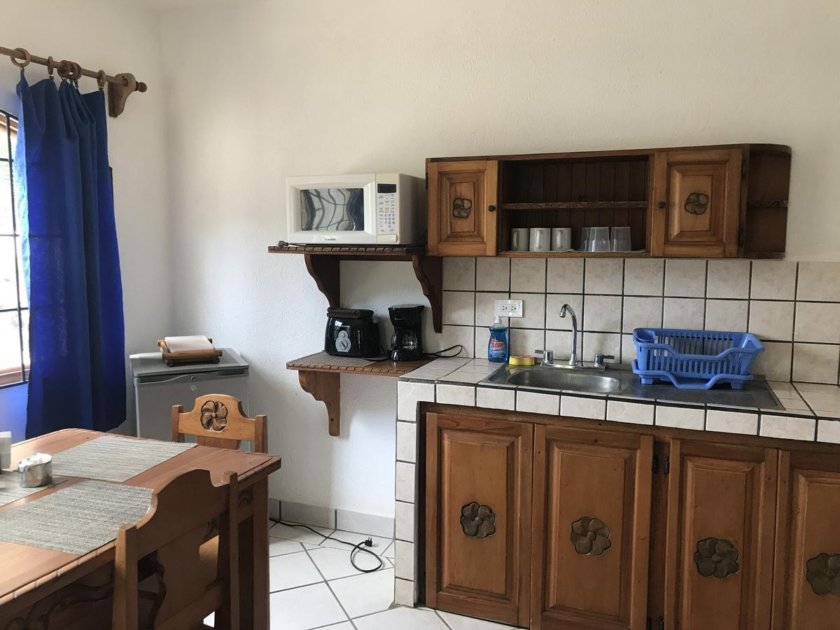Hotel Flores (Adults Only) Tamarindo Bagian luar foto