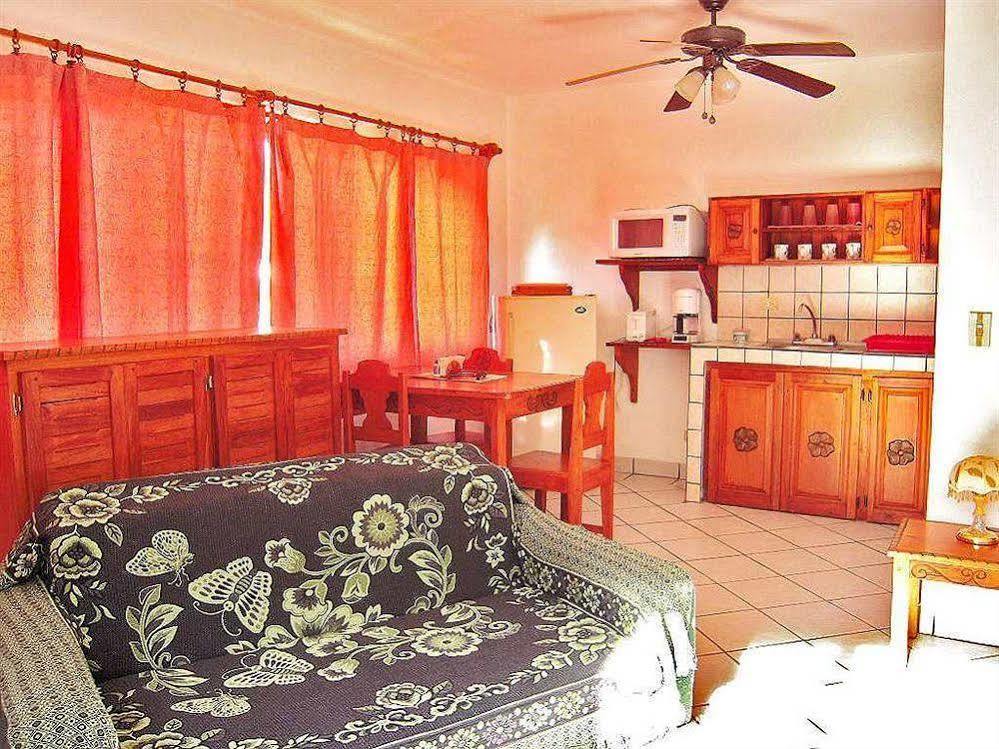Hotel Flores (Adults Only) Tamarindo Bagian luar foto