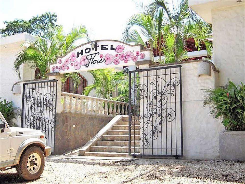 Hotel Flores (Adults Only) Tamarindo Bagian luar foto