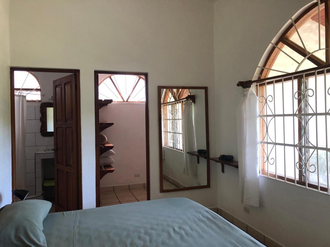 Hotel Flores (Adults Only) Tamarindo Bagian luar foto
